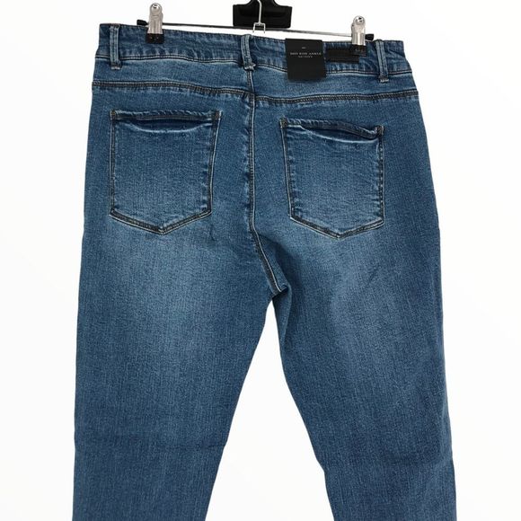 Black Label c’est toi Mid Rise Ankle Skinny Distressed Jeans size 15/33 NWT - Picture 5 of 12